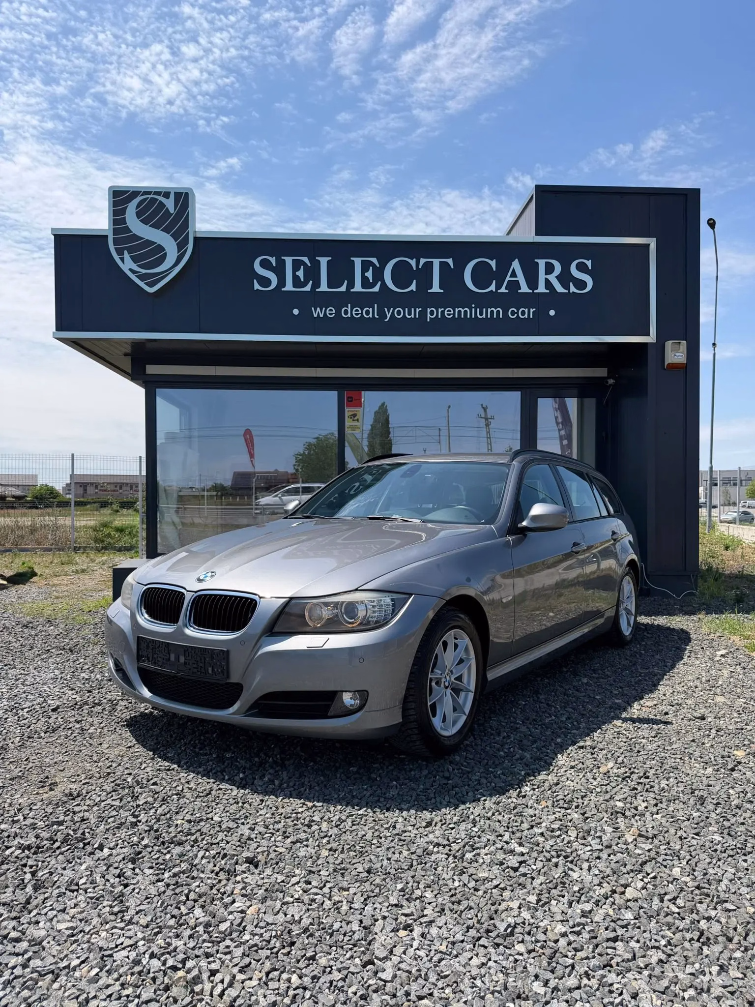 BMW 320