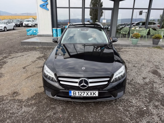 Mercedes-Benz C 220