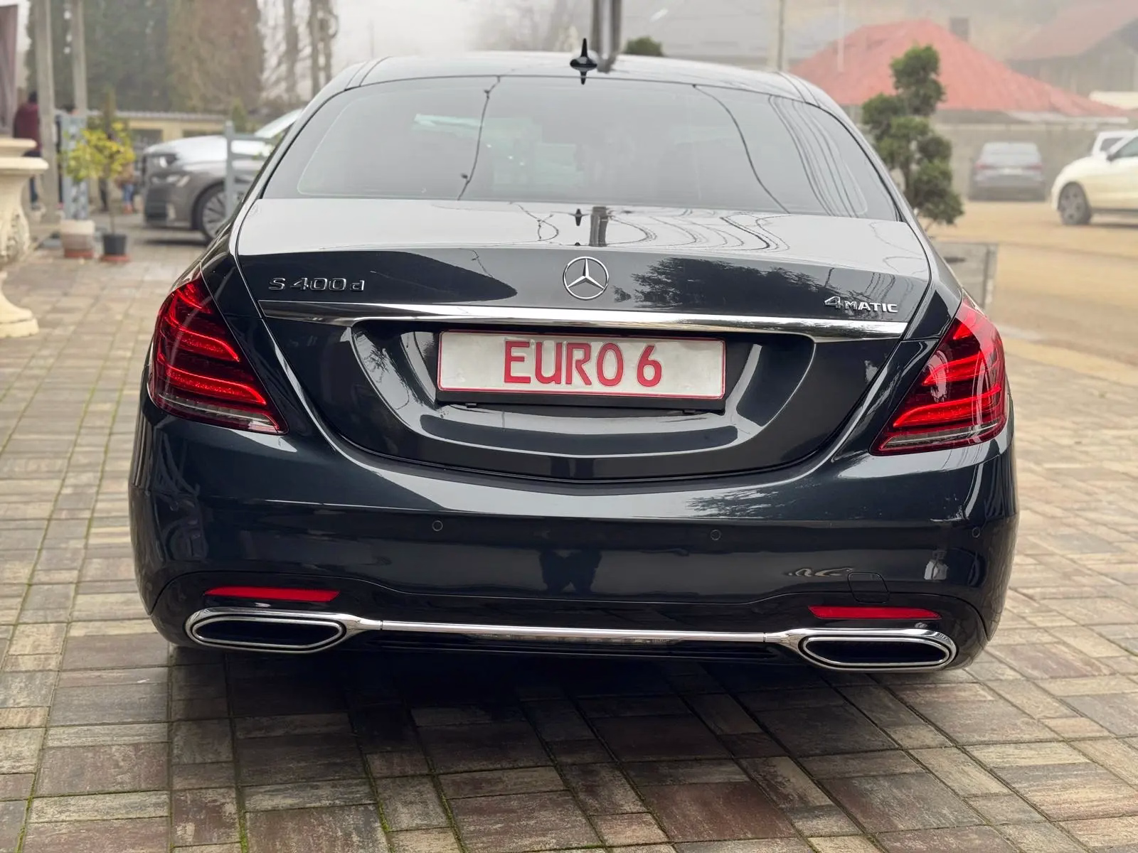 Mercedes-Benz S 400