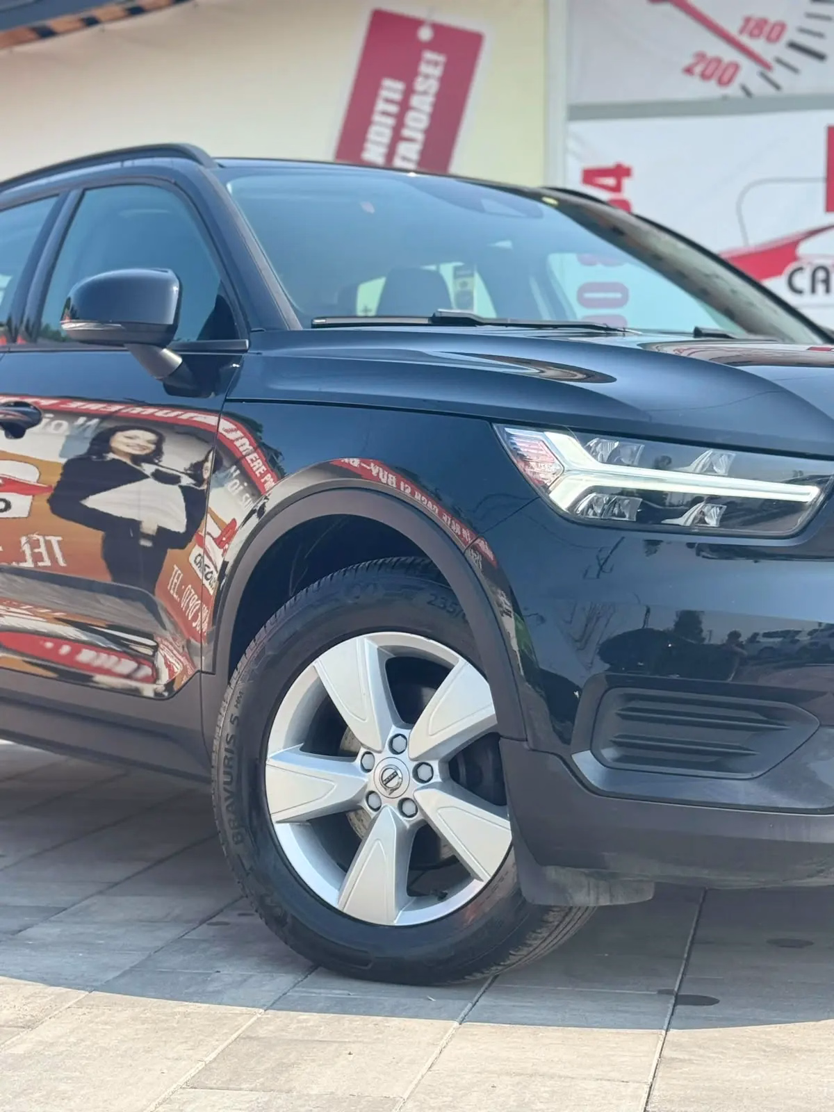 Volvo XC40