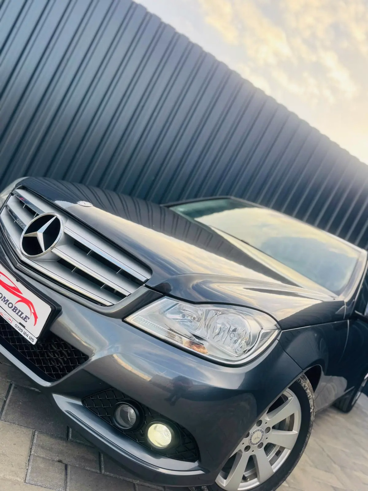 Mercedes-Benz C 200