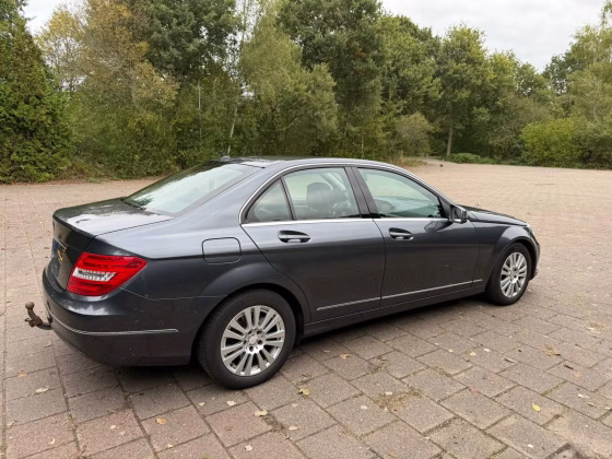 Mercedes-Benz C 250