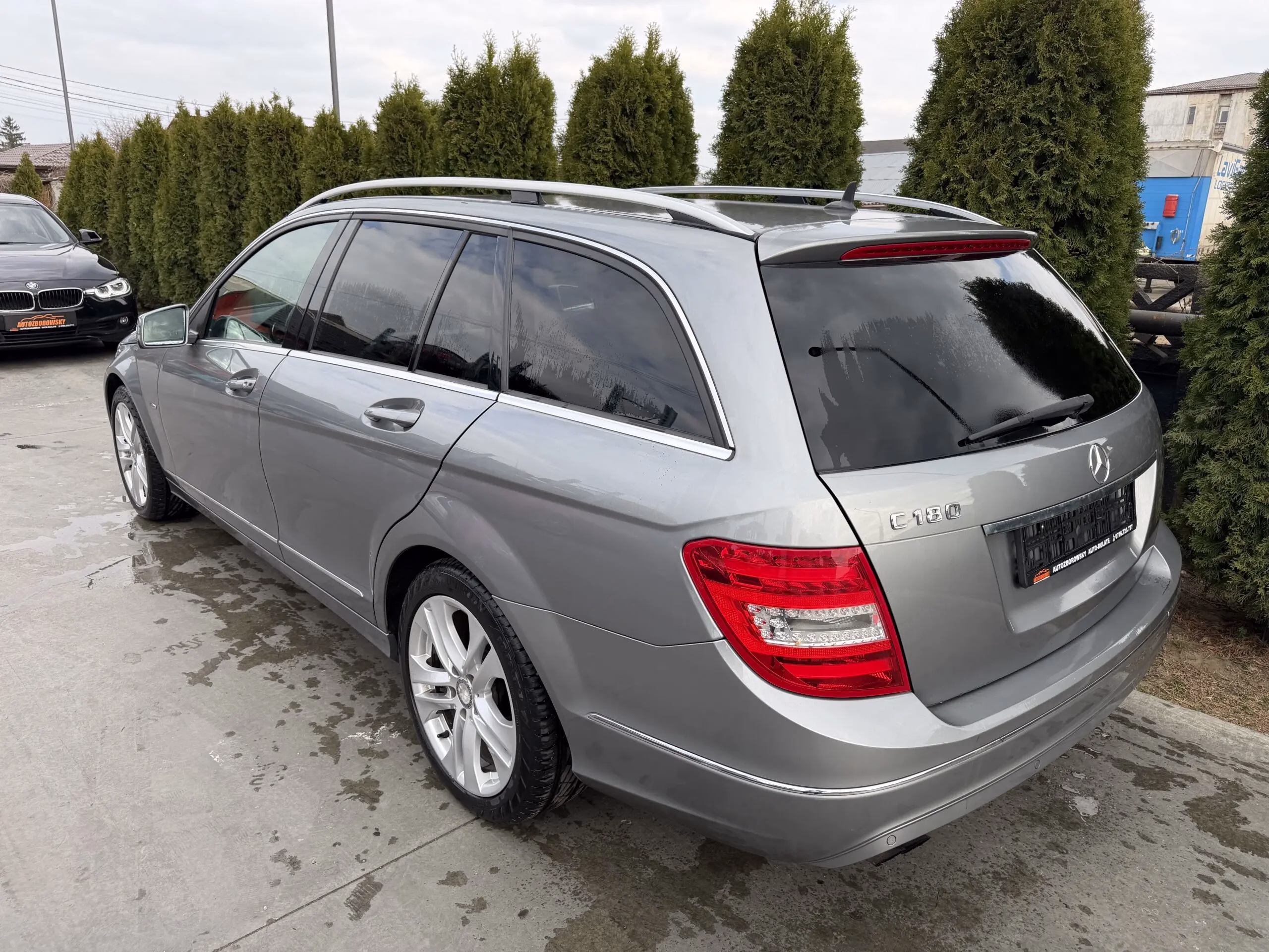 Mercedes-Benz C 180