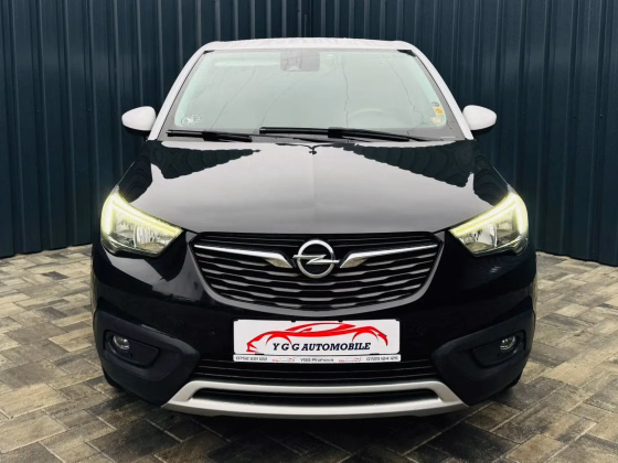 Opel Crossland (X)