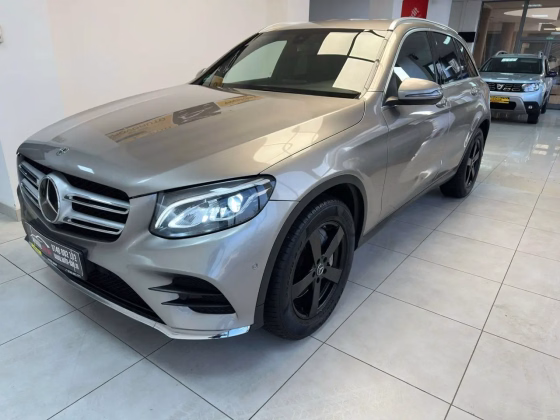 Mercedes-Benz GLC 220