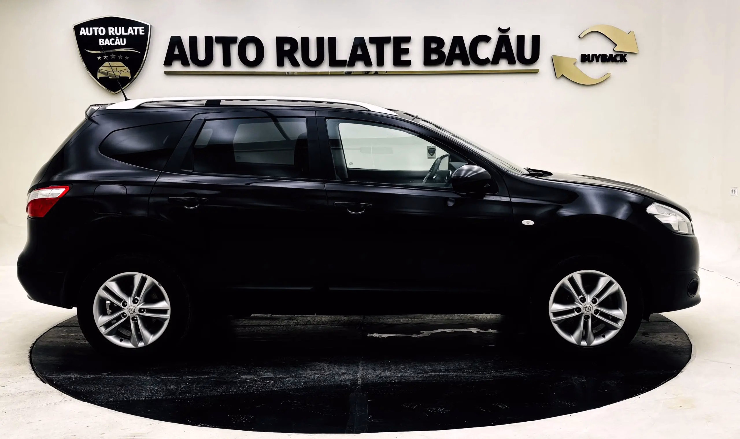 Nissan Qashqai+2