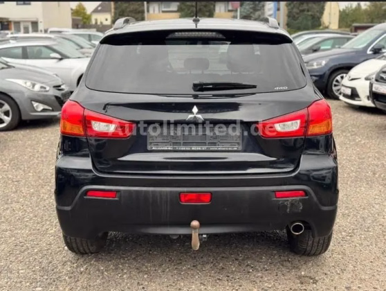 Mitsubishi ASX