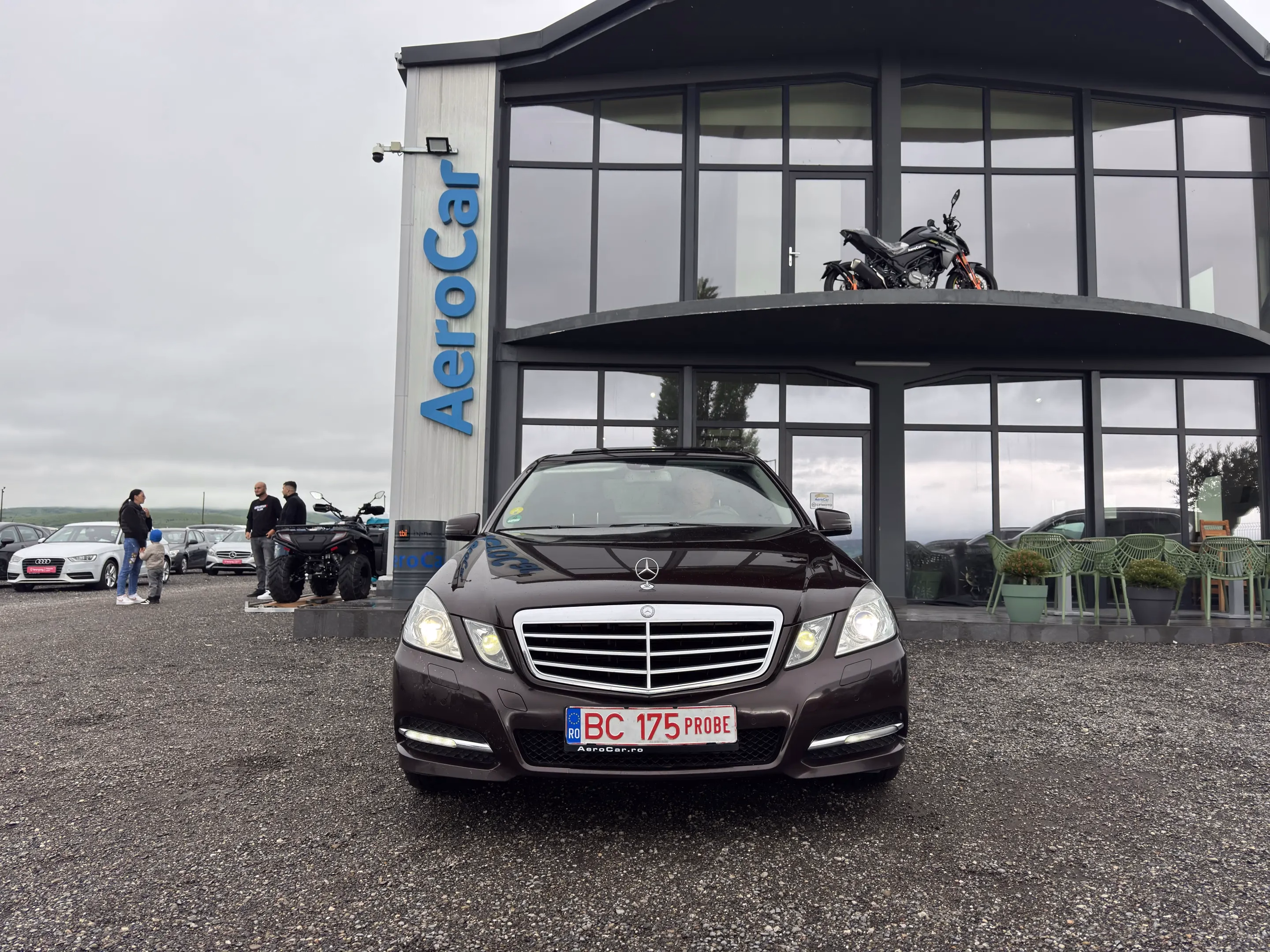 Mercedes-Benz E 250