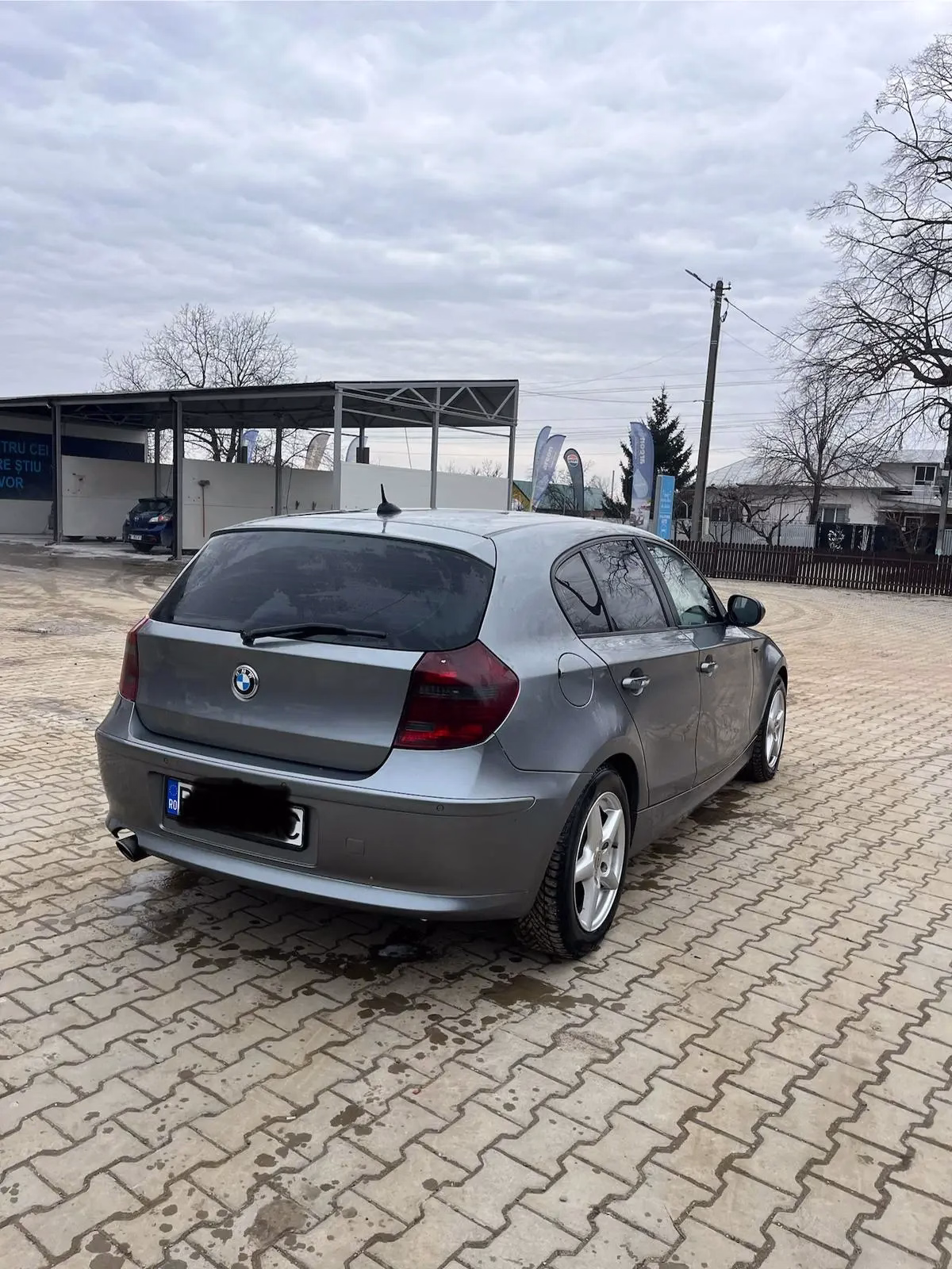 BMW 120