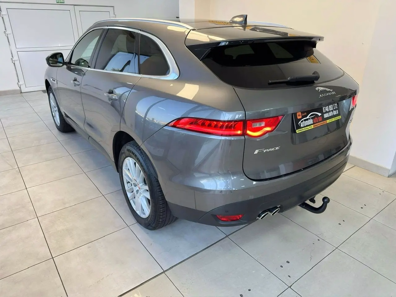 Jaguar F-Pace