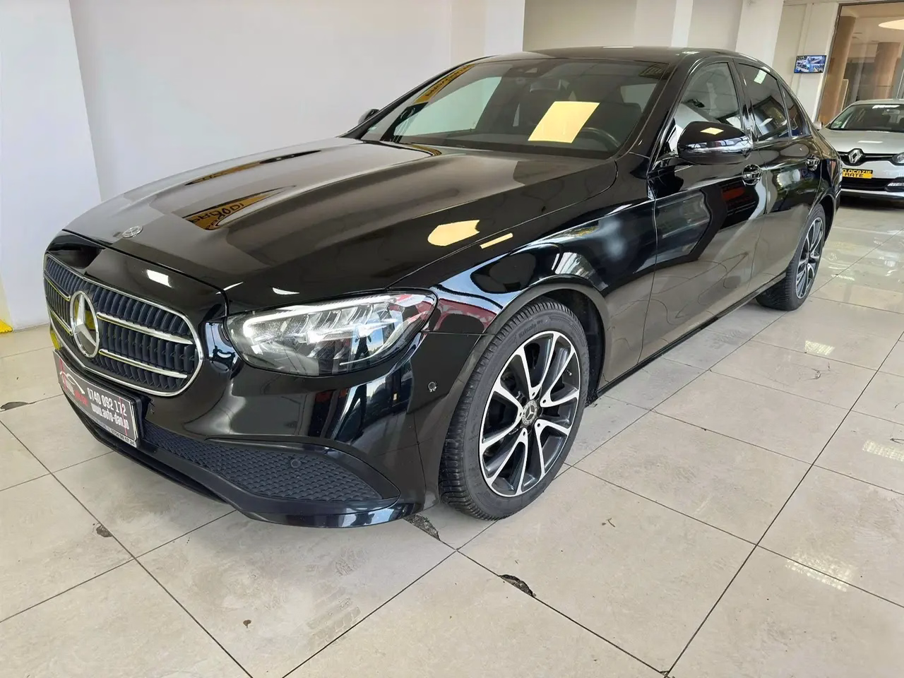 Mercedes-Benz E 220