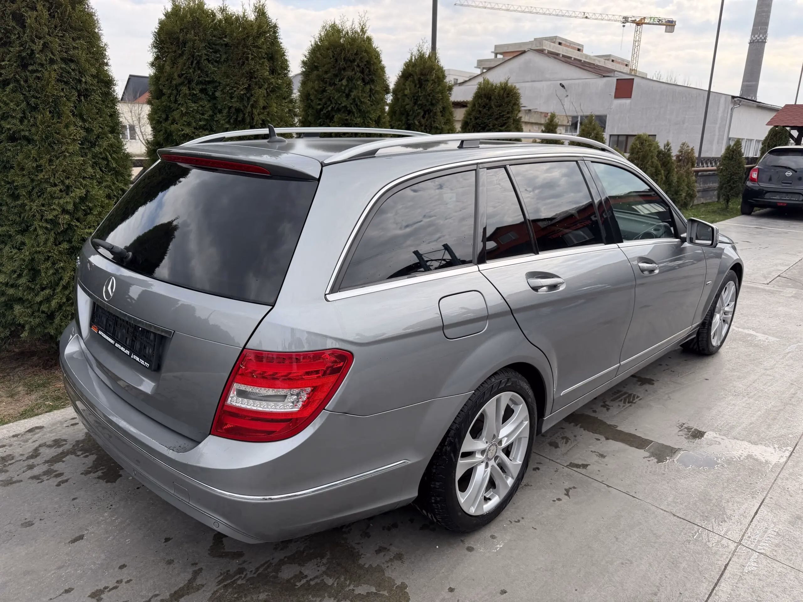 Mercedes-Benz C 180