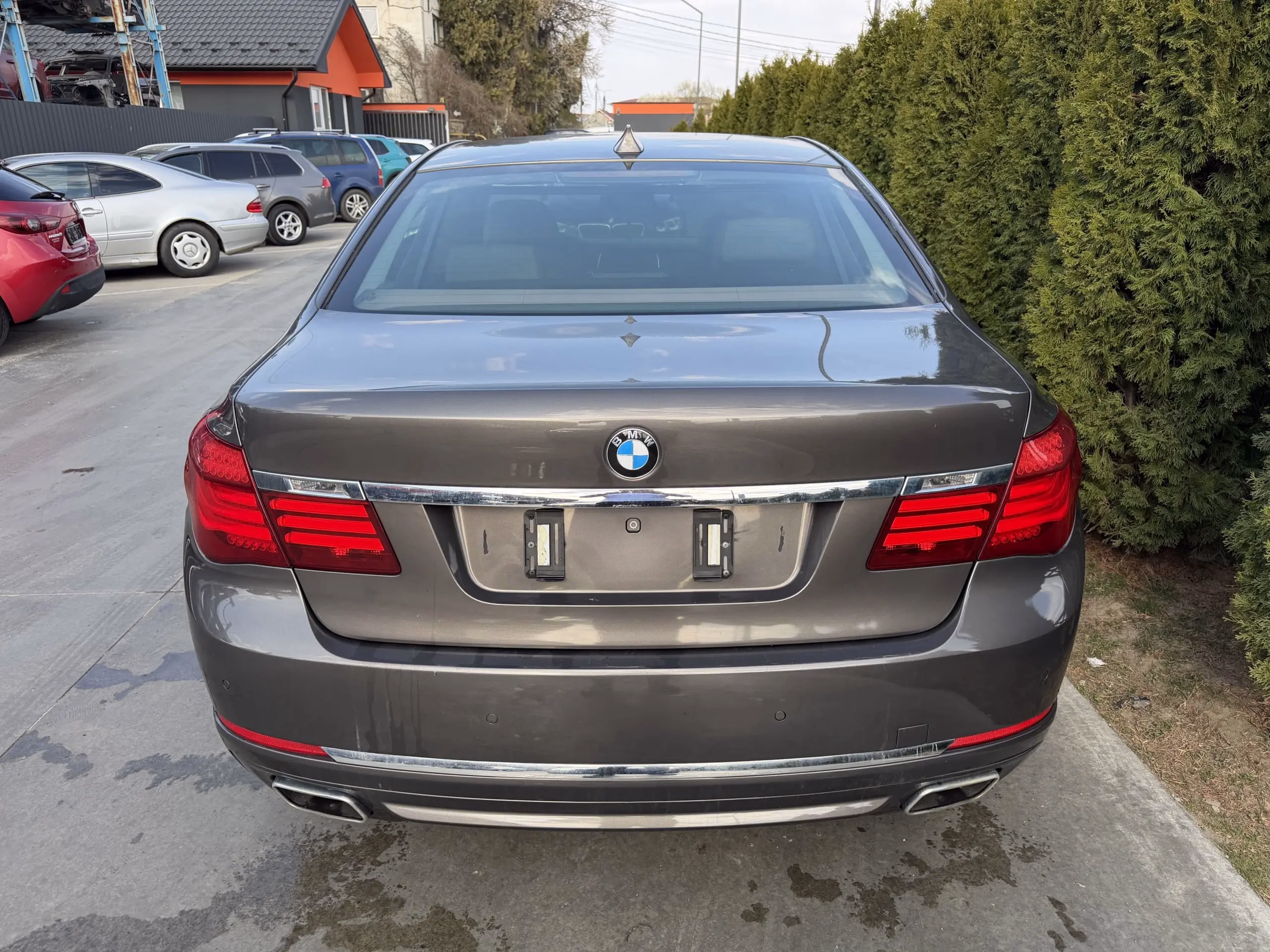 BMW 740