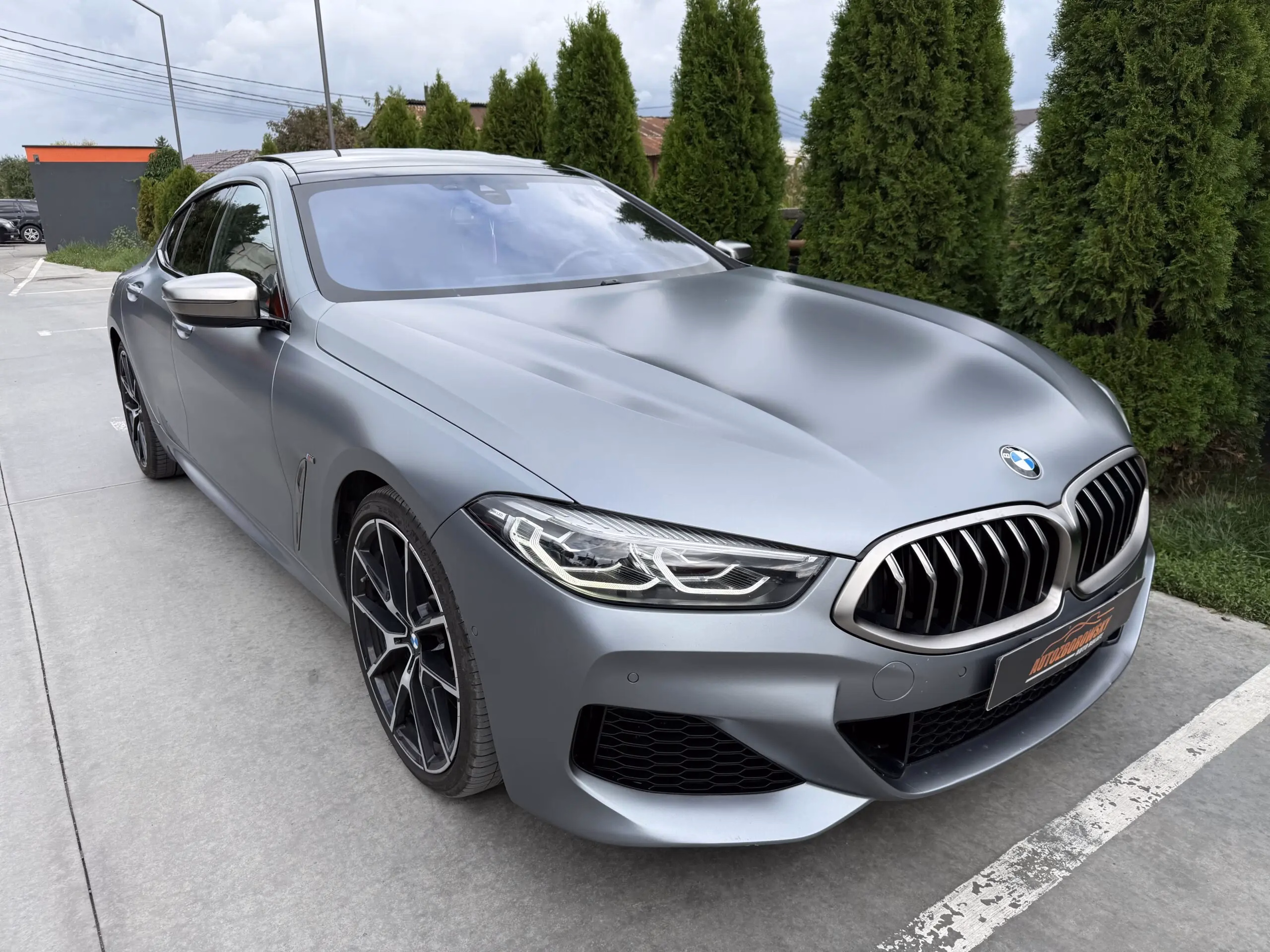 BMW 850