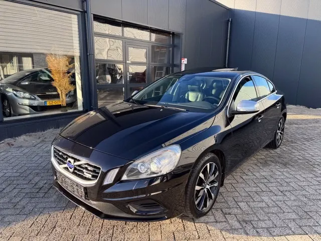 Volvo S60