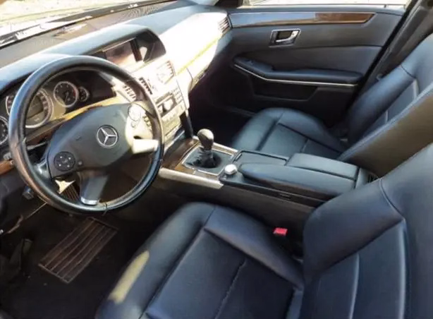 Mercedes-Benz E 200
