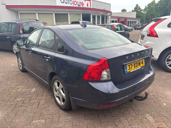 Volvo S40