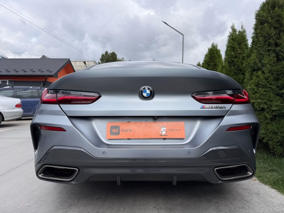 BMW 850