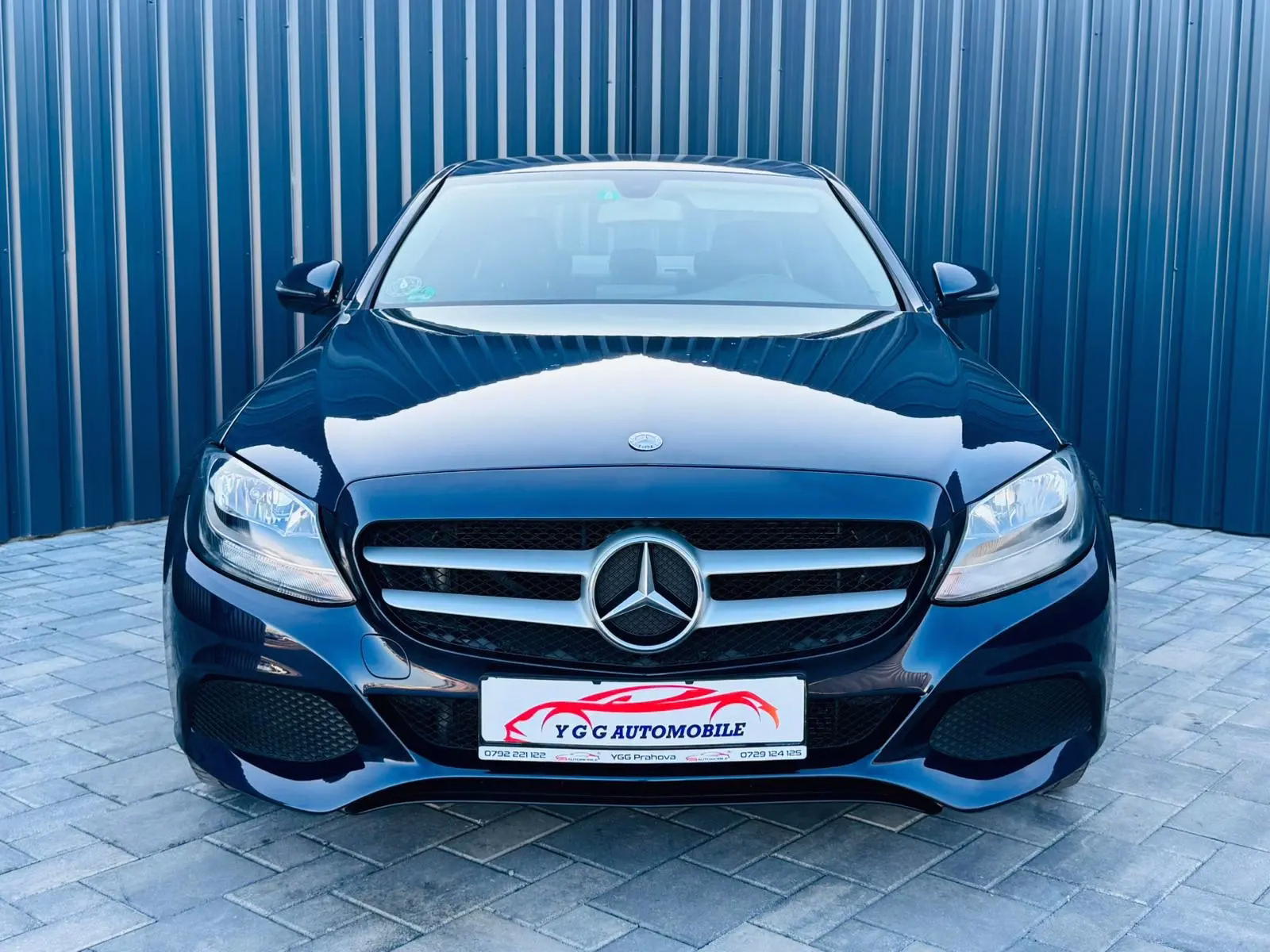 Mercedes-Benz C 200