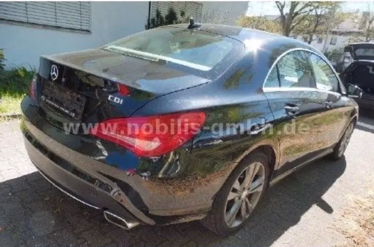 Mercedes-Benz CLA 220