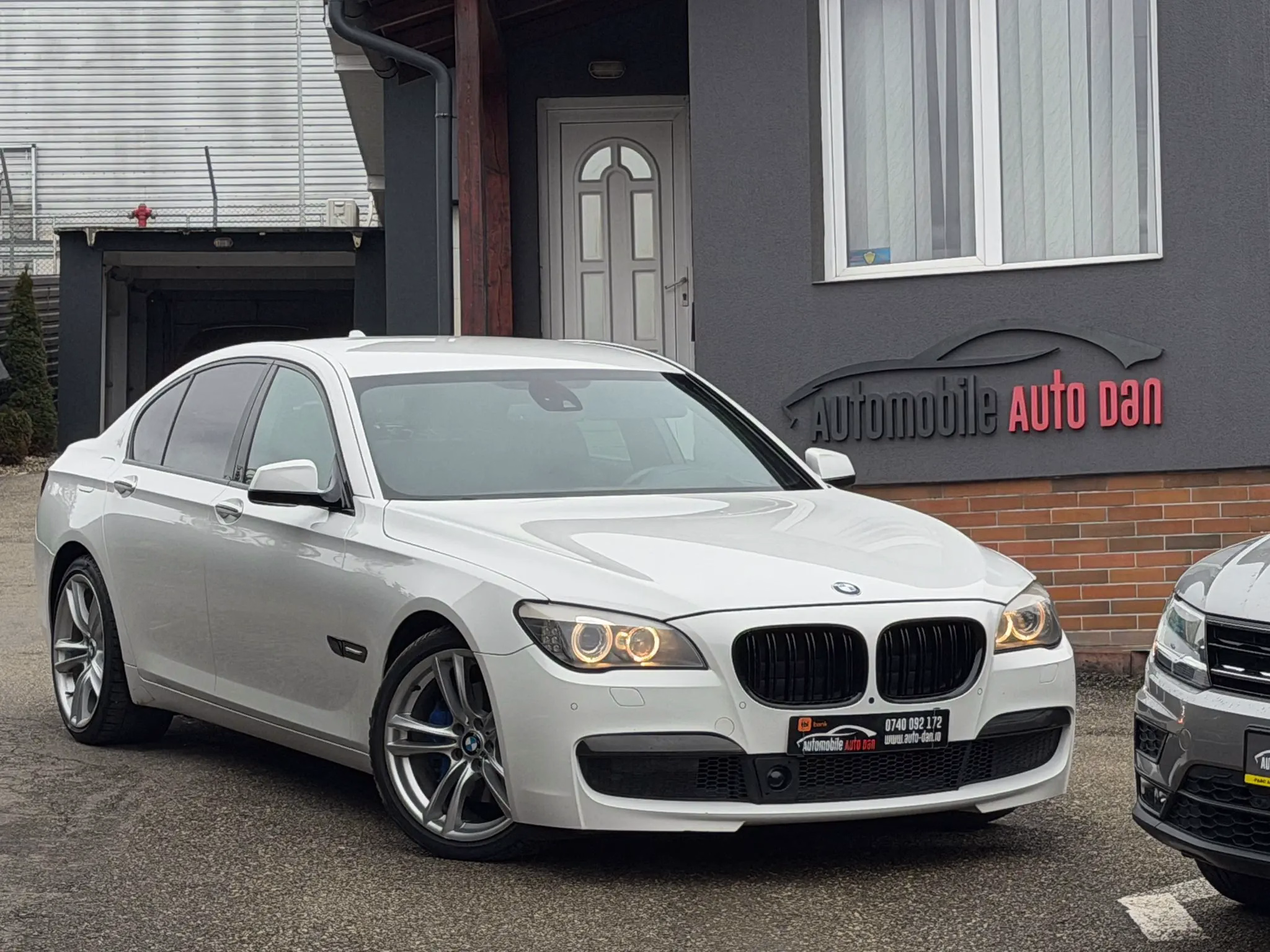 BMW 740