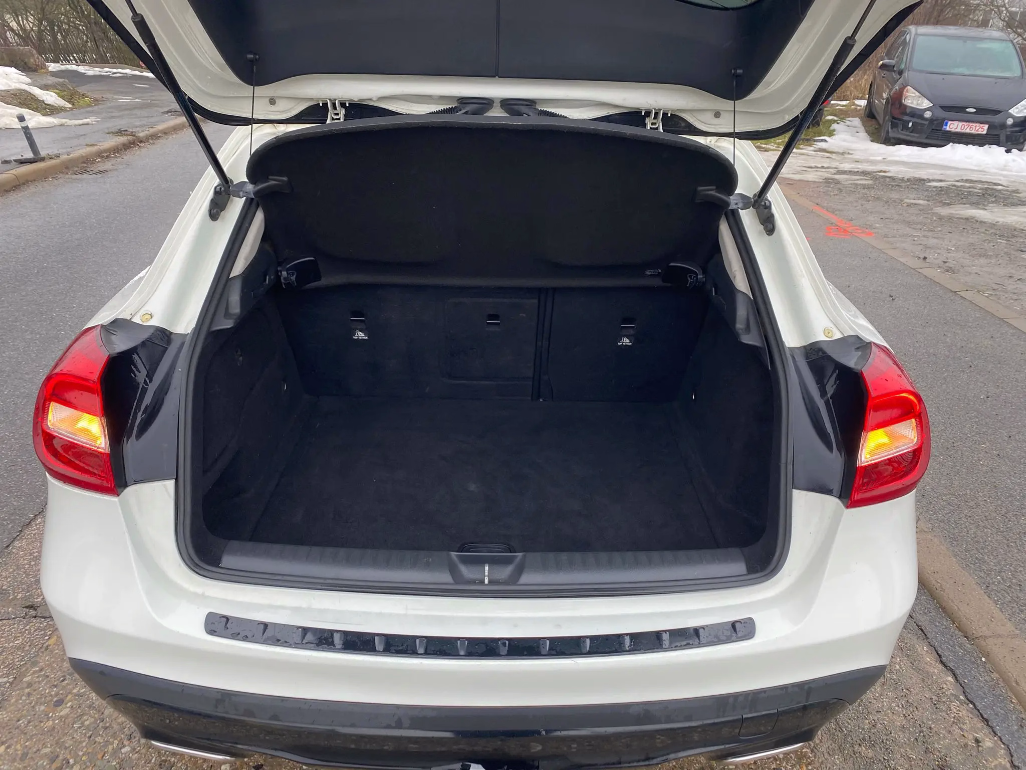 Mercedes-Benz GLA 220