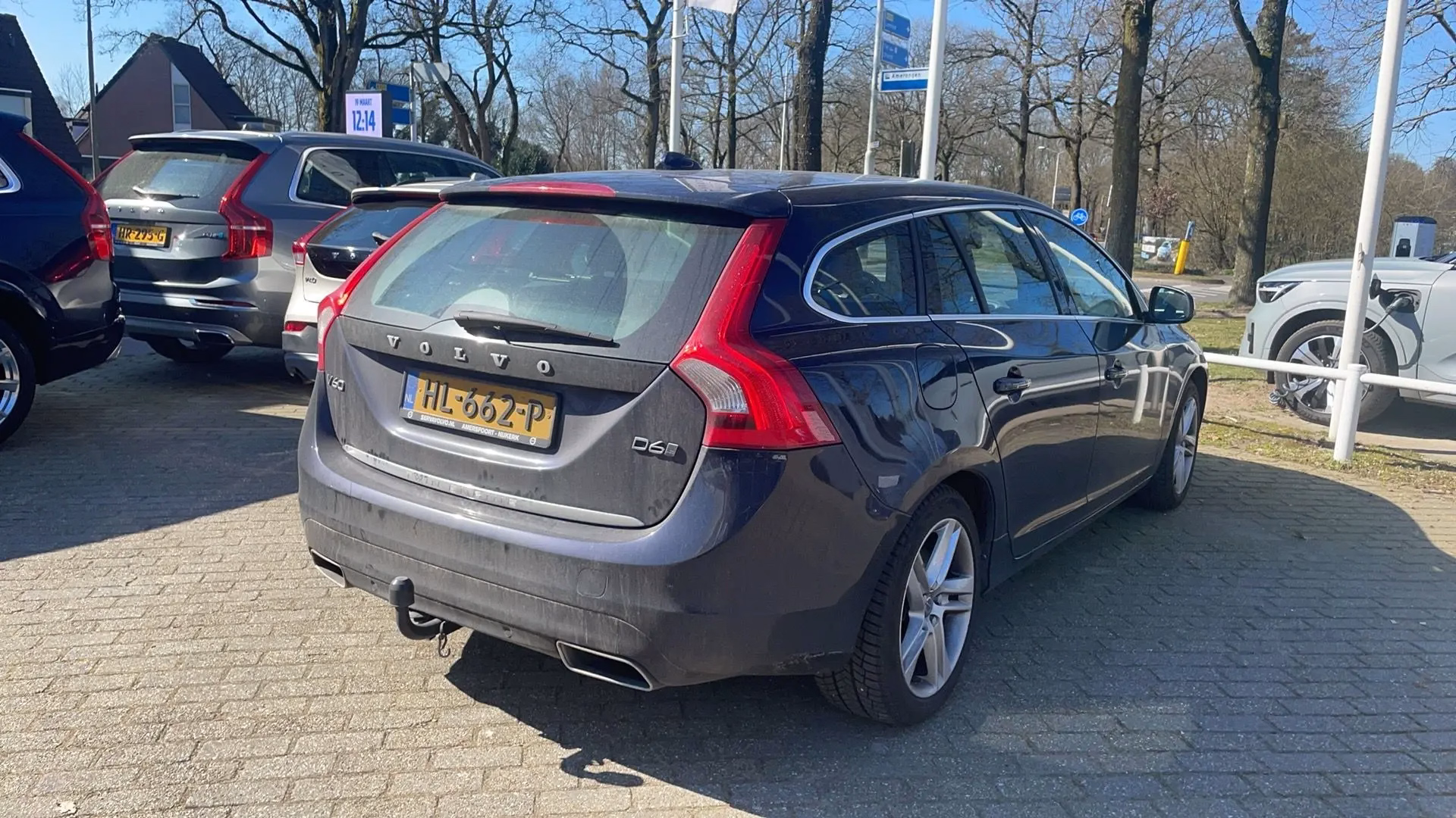 Volvo V60