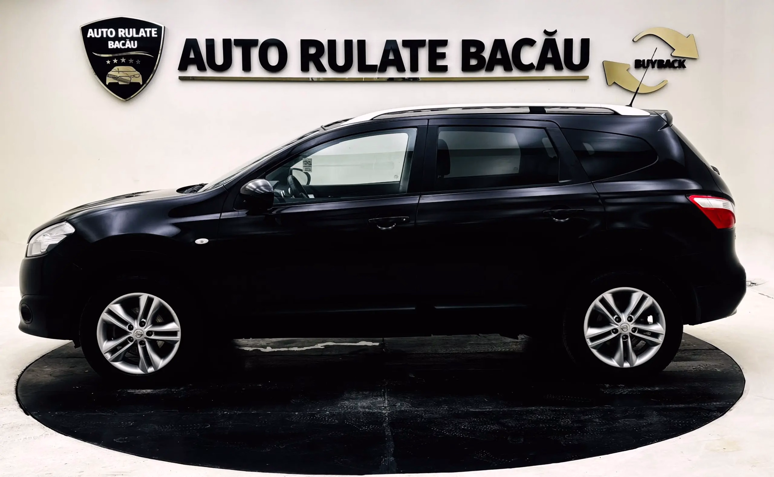 Nissan Qashqai+2