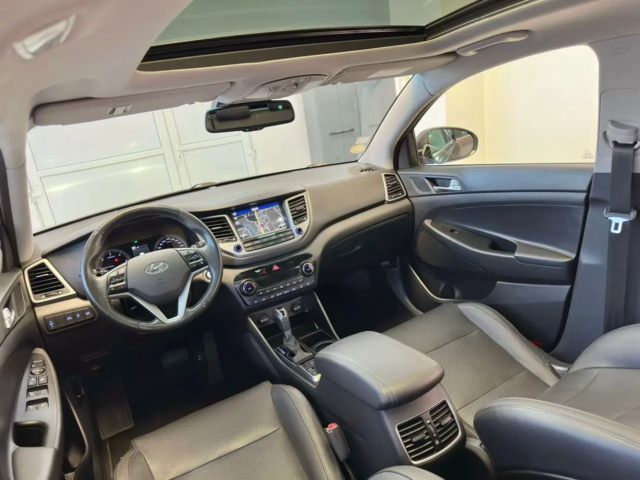 Hyundai TUCSON