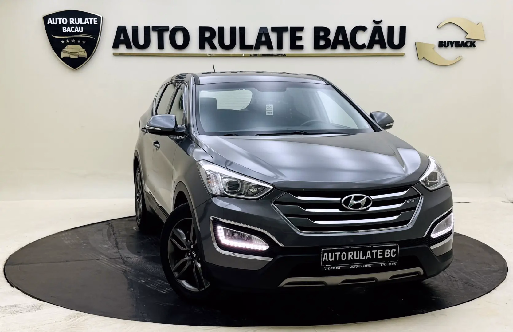 Hyundai SANTA FE