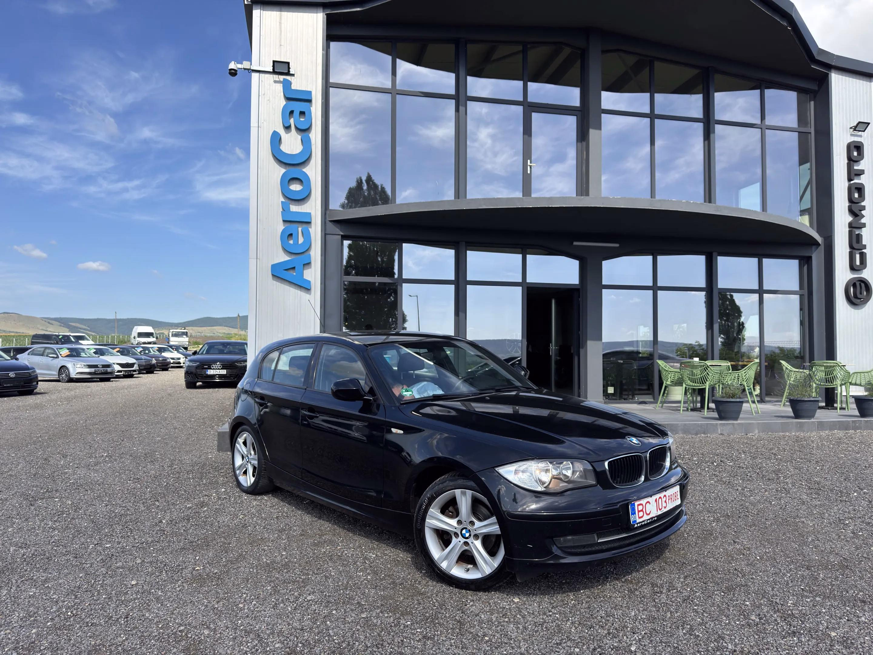 BMW 118
