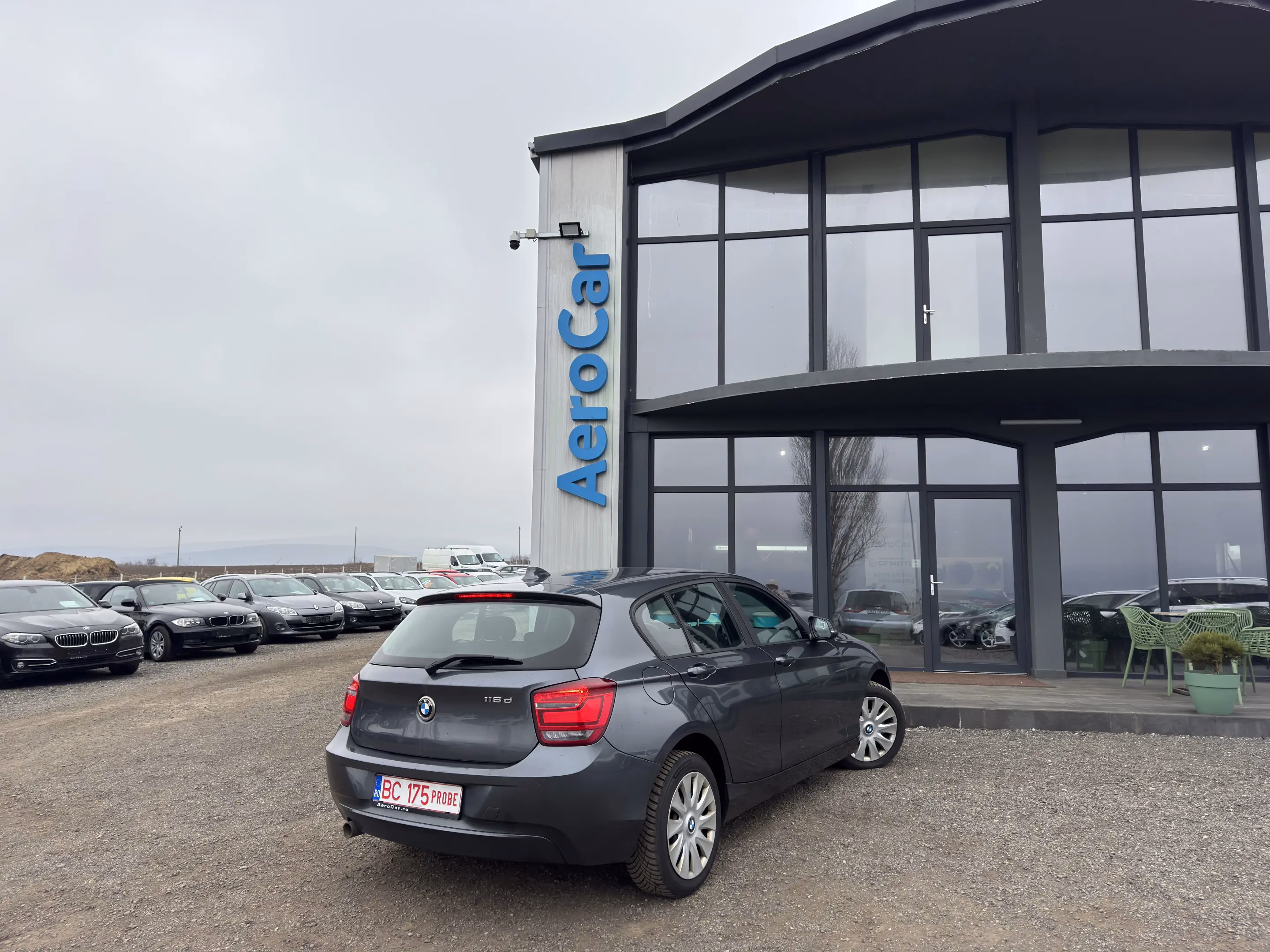 BMW 118