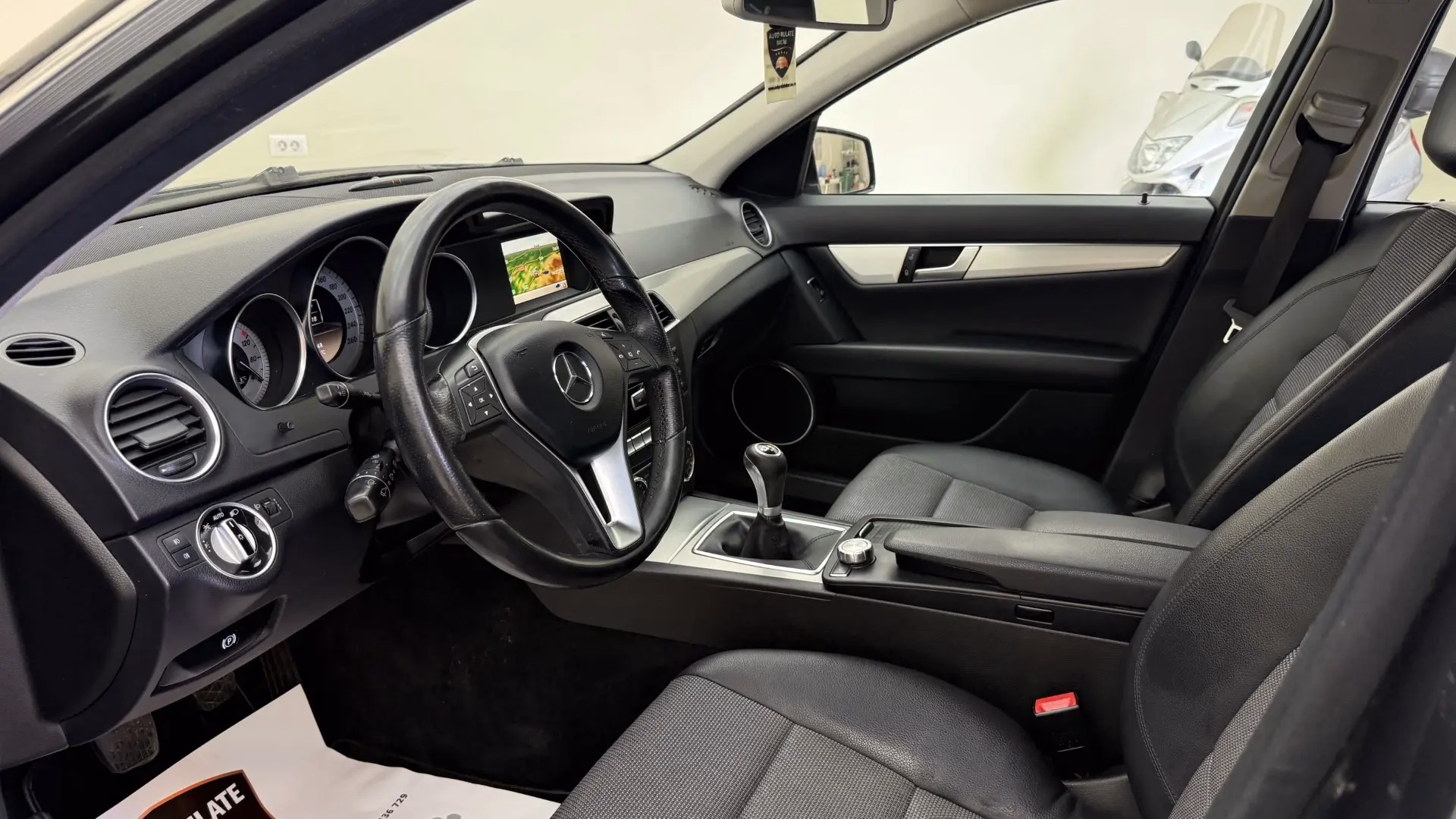 Mercedes-Benz C 200