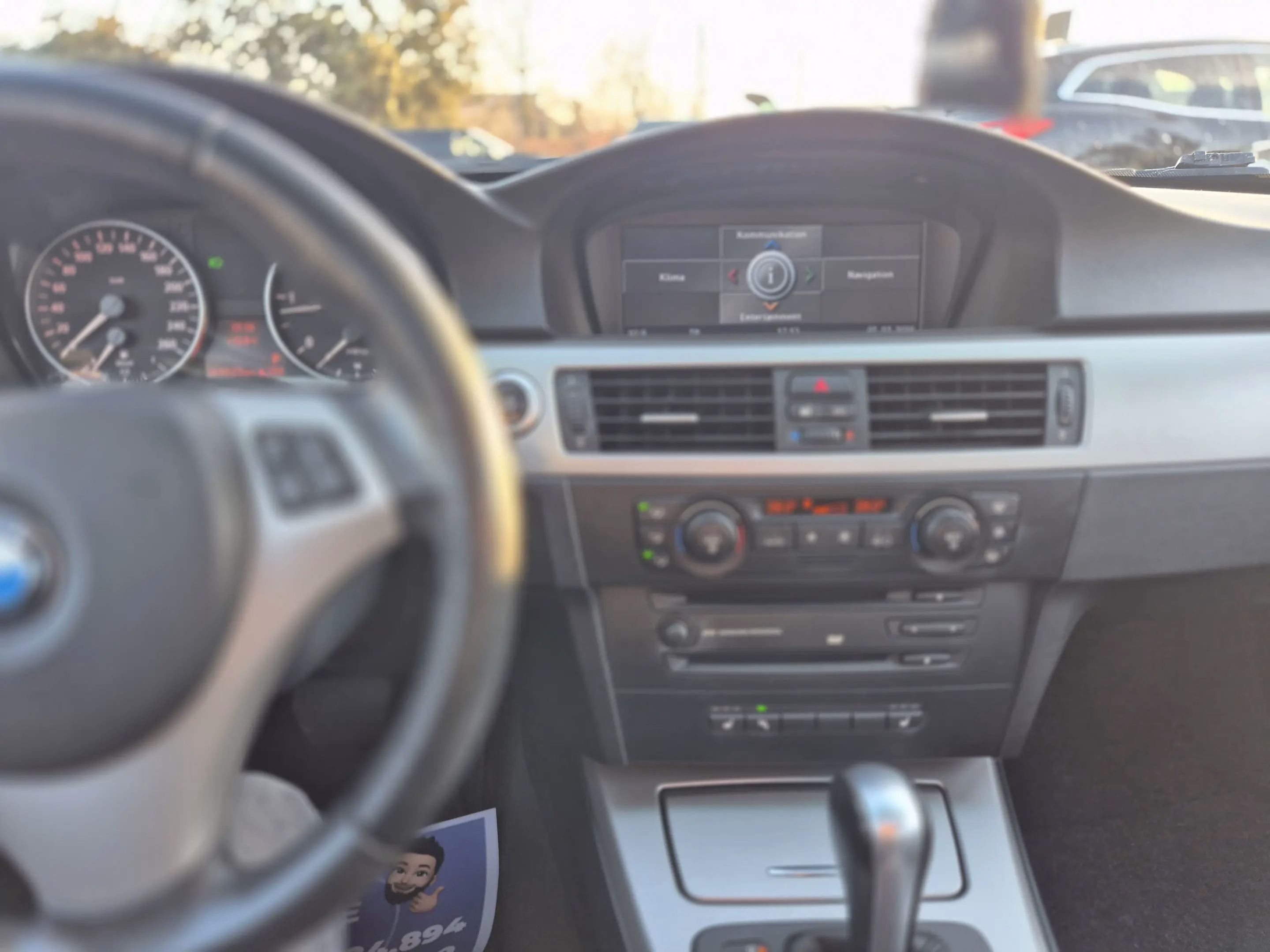 BMW 320