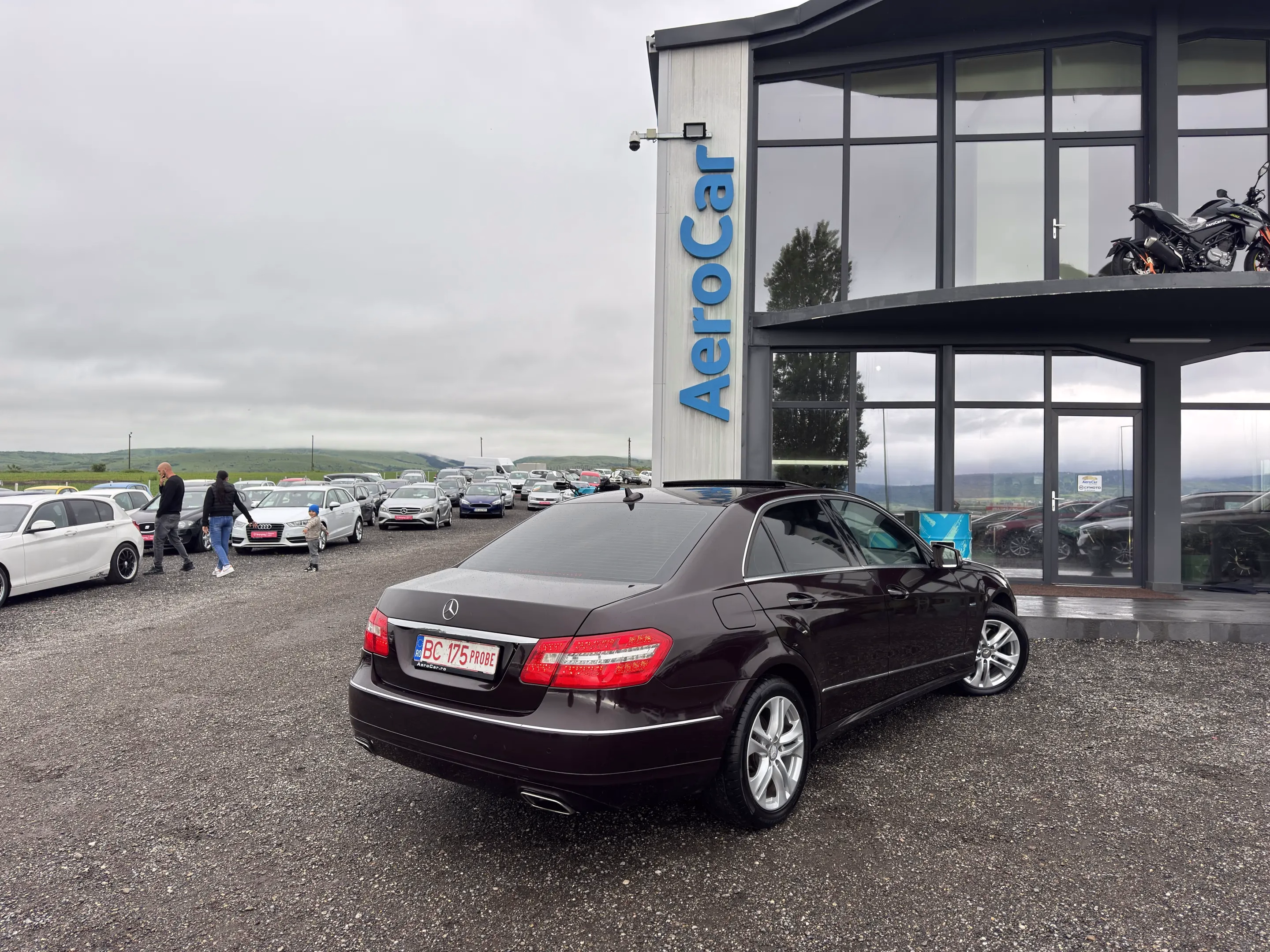 Mercedes-Benz E 250