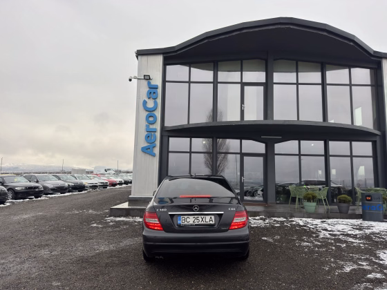 Mercedes-Benz C 180