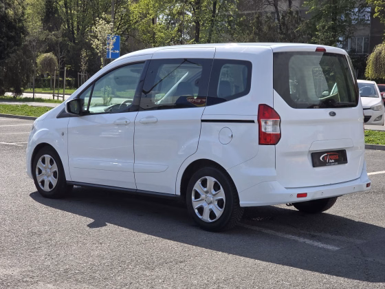 Ford Tourneo Courier