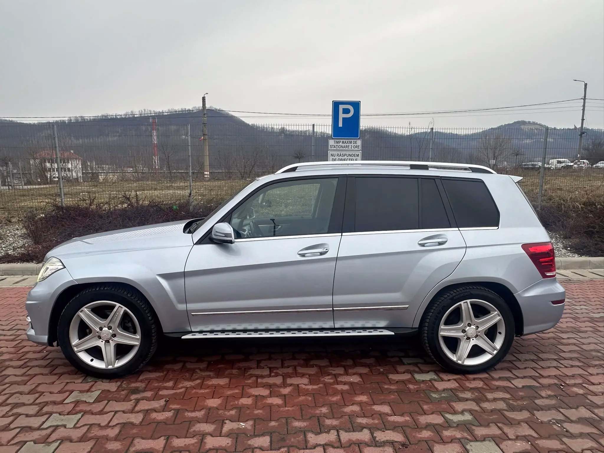 Mercedes-Benz GLK 220