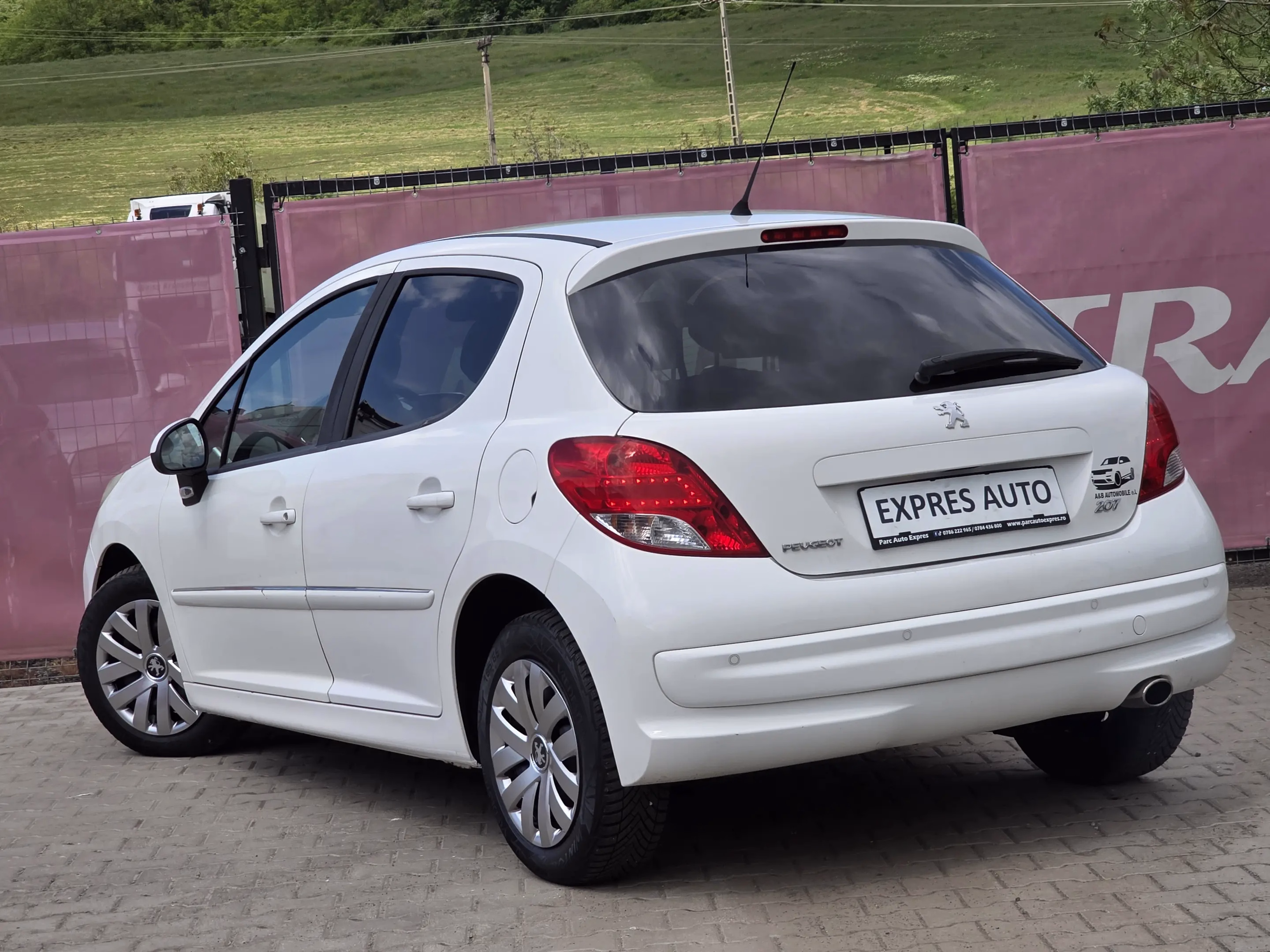 Peugeot 207