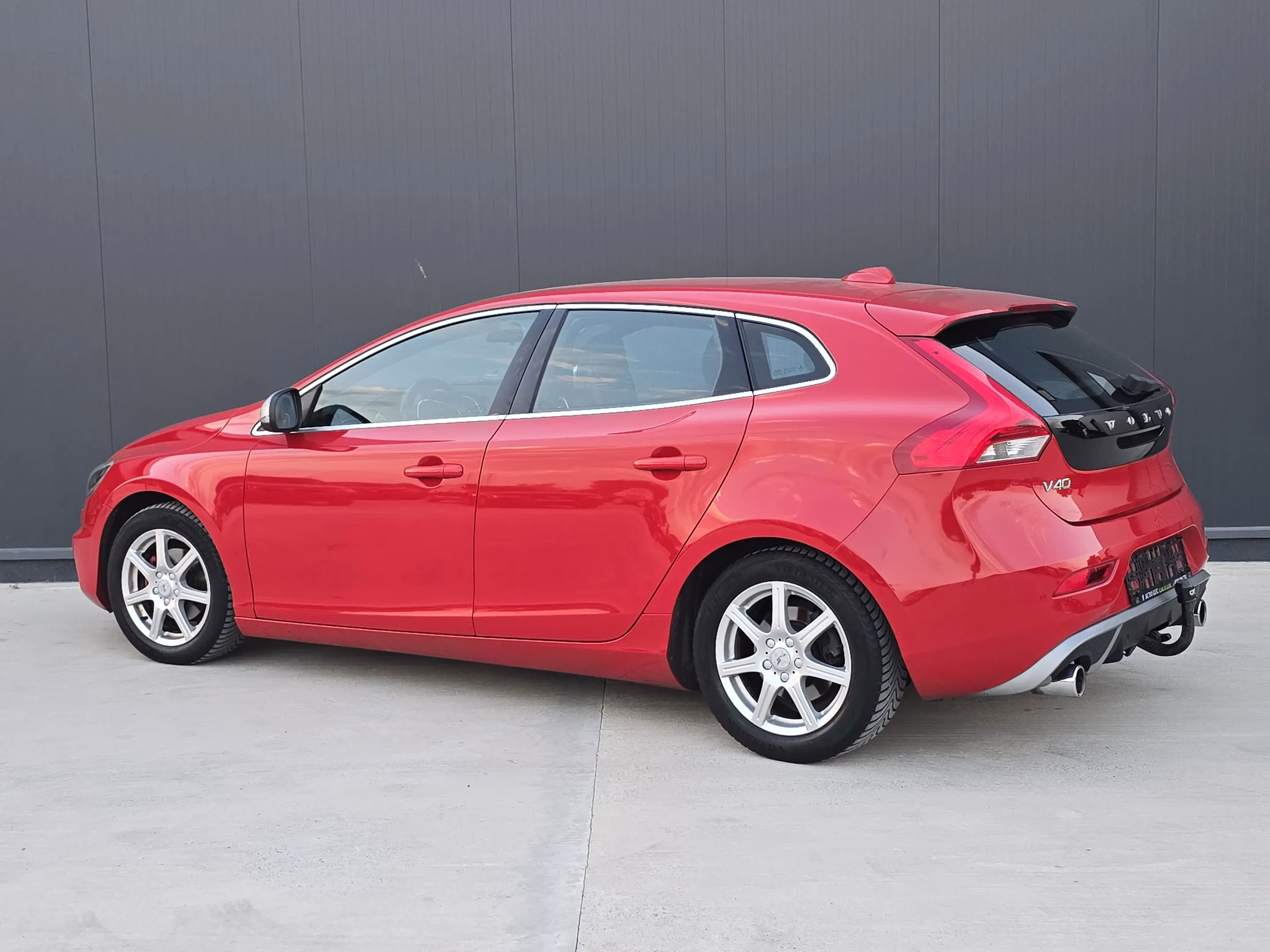 Volvo V40