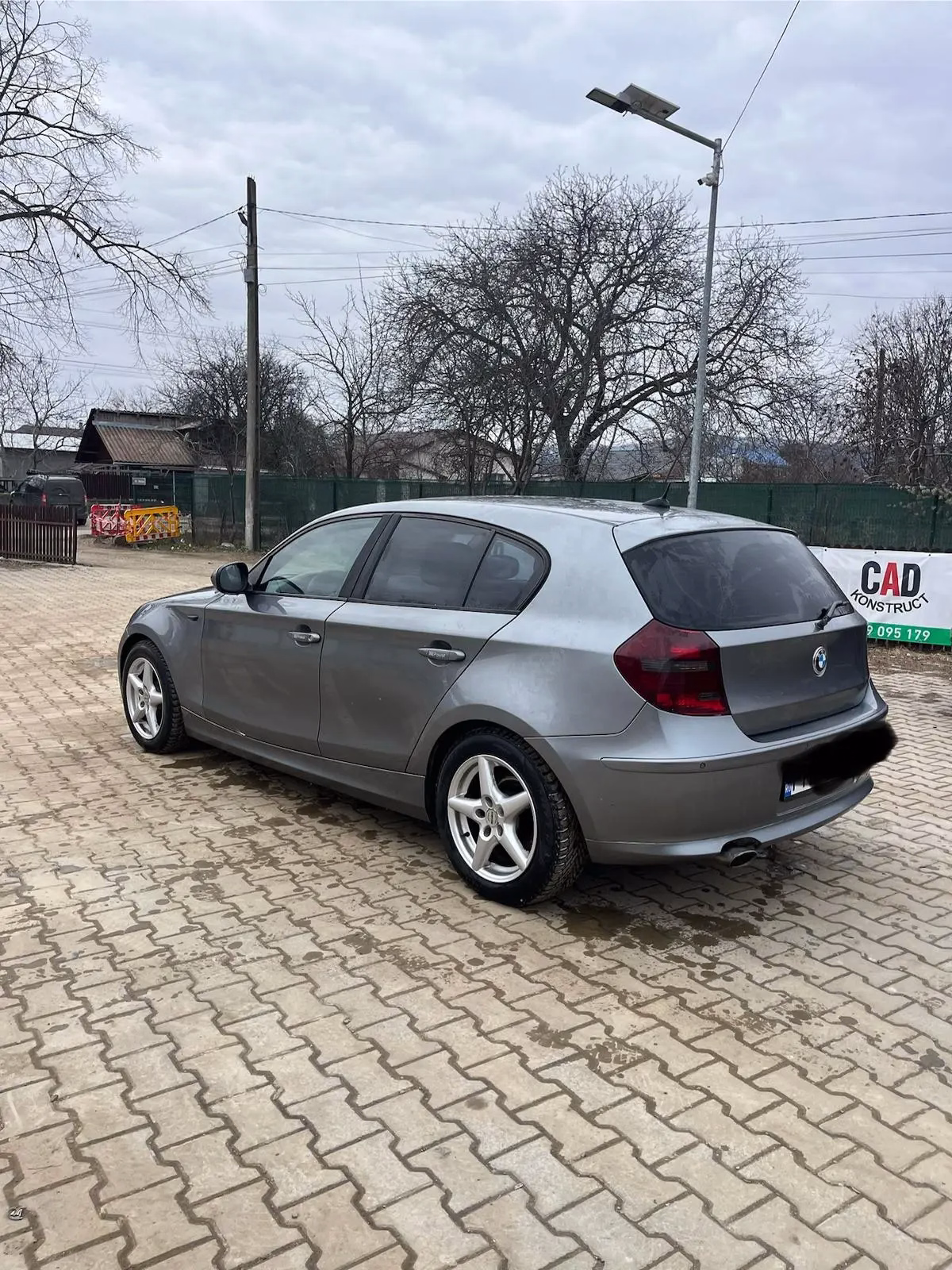 BMW 120