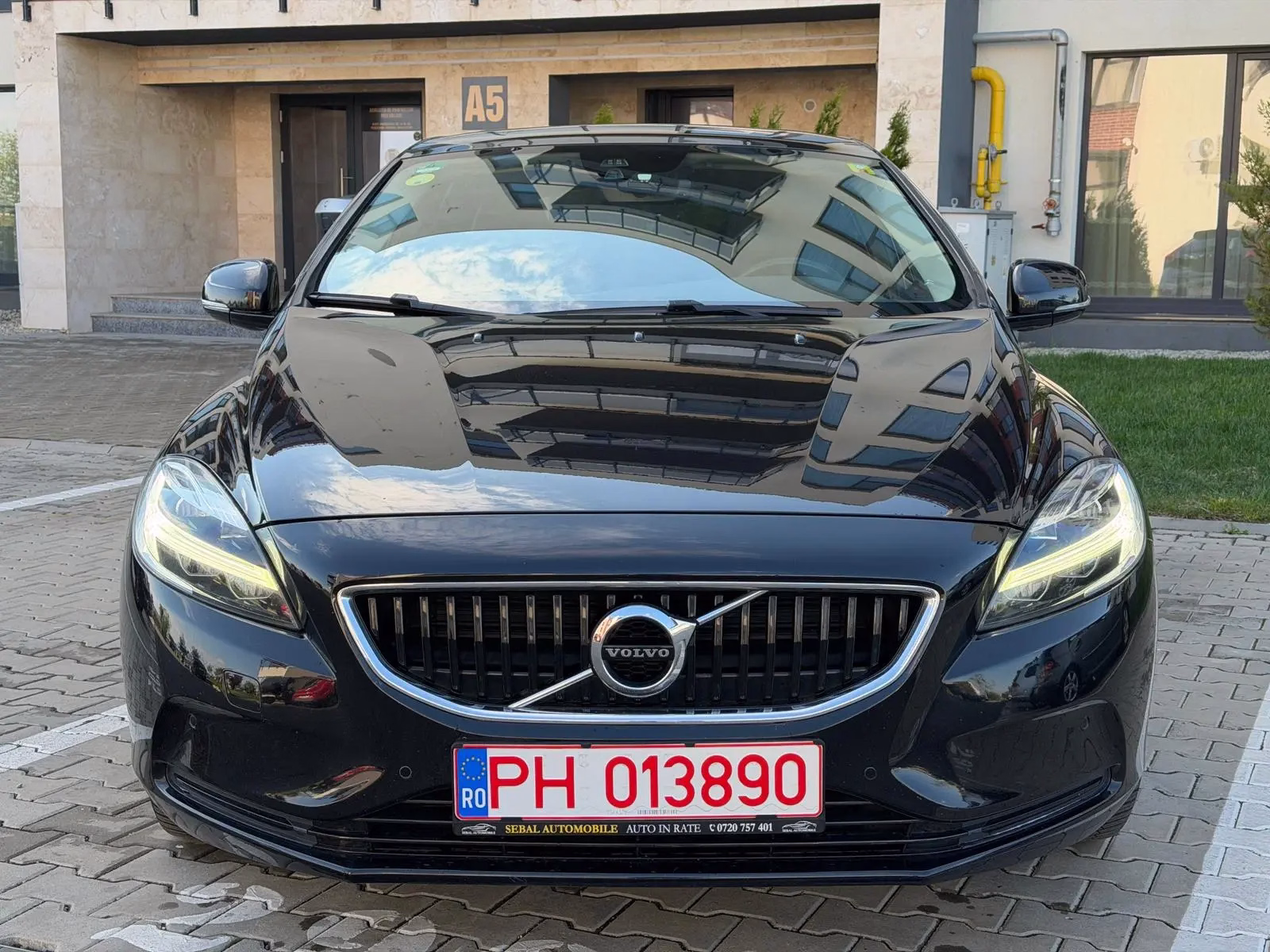 Volvo V40