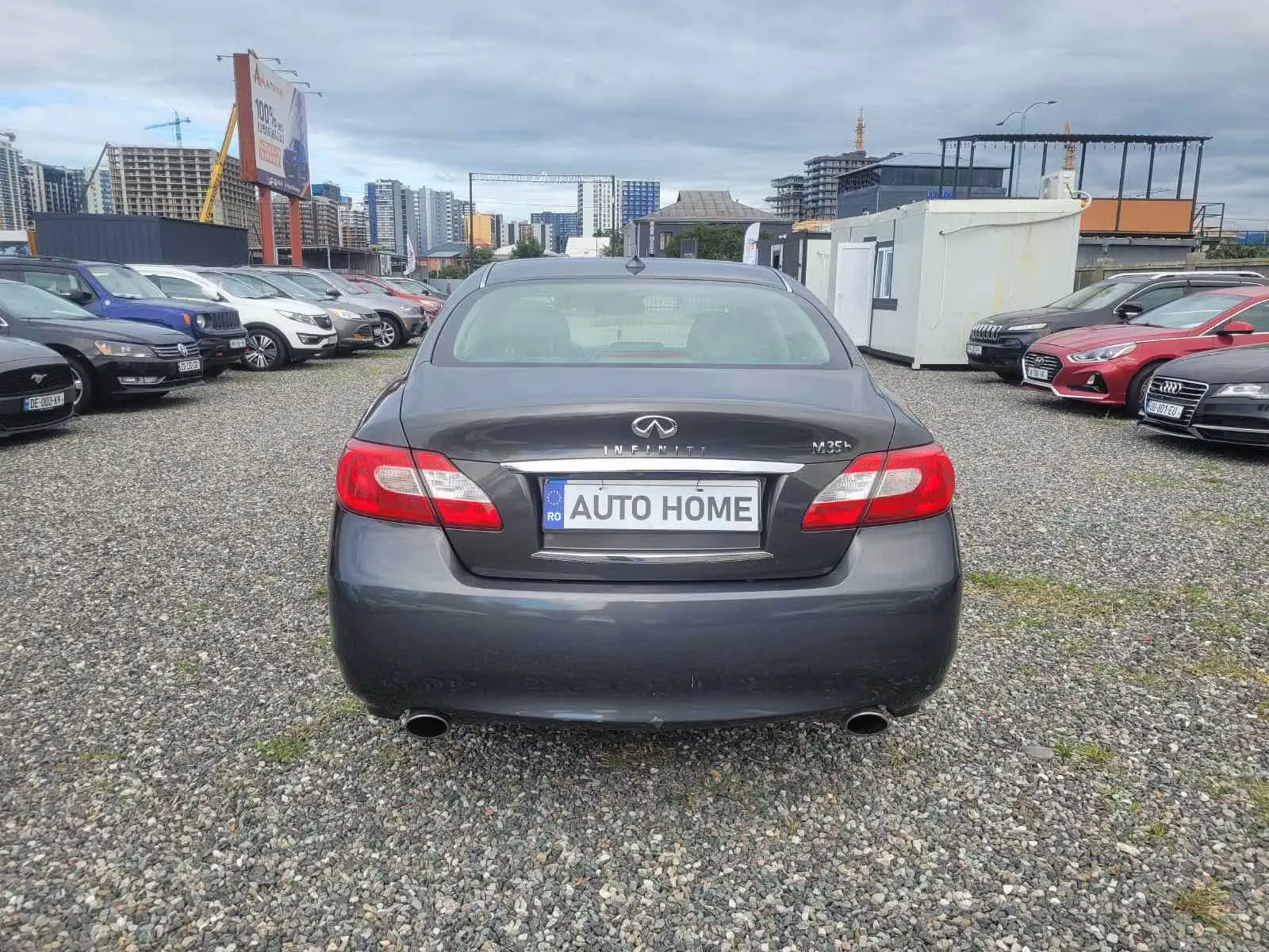 Infiniti M35
