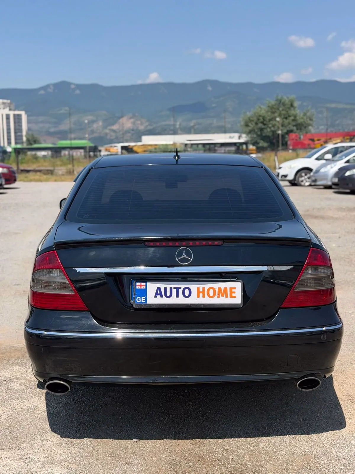 Mercedes-Benz E 280
