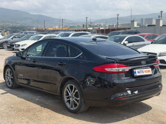 Ford Fusion