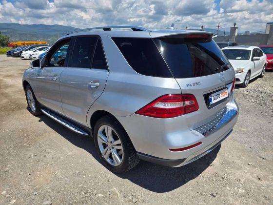 Mercedes-Benz ML 350