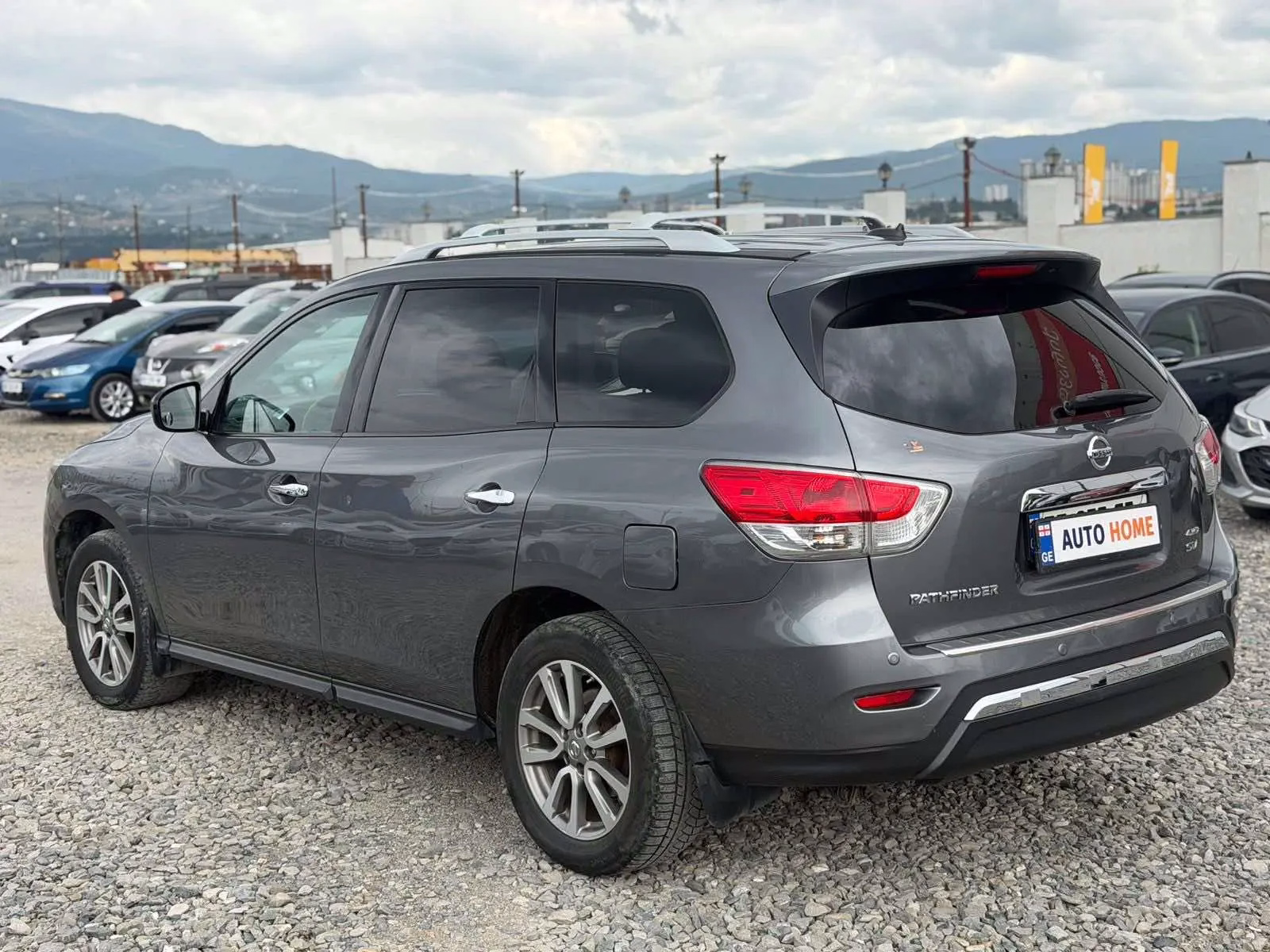 Nissan Pathfinder