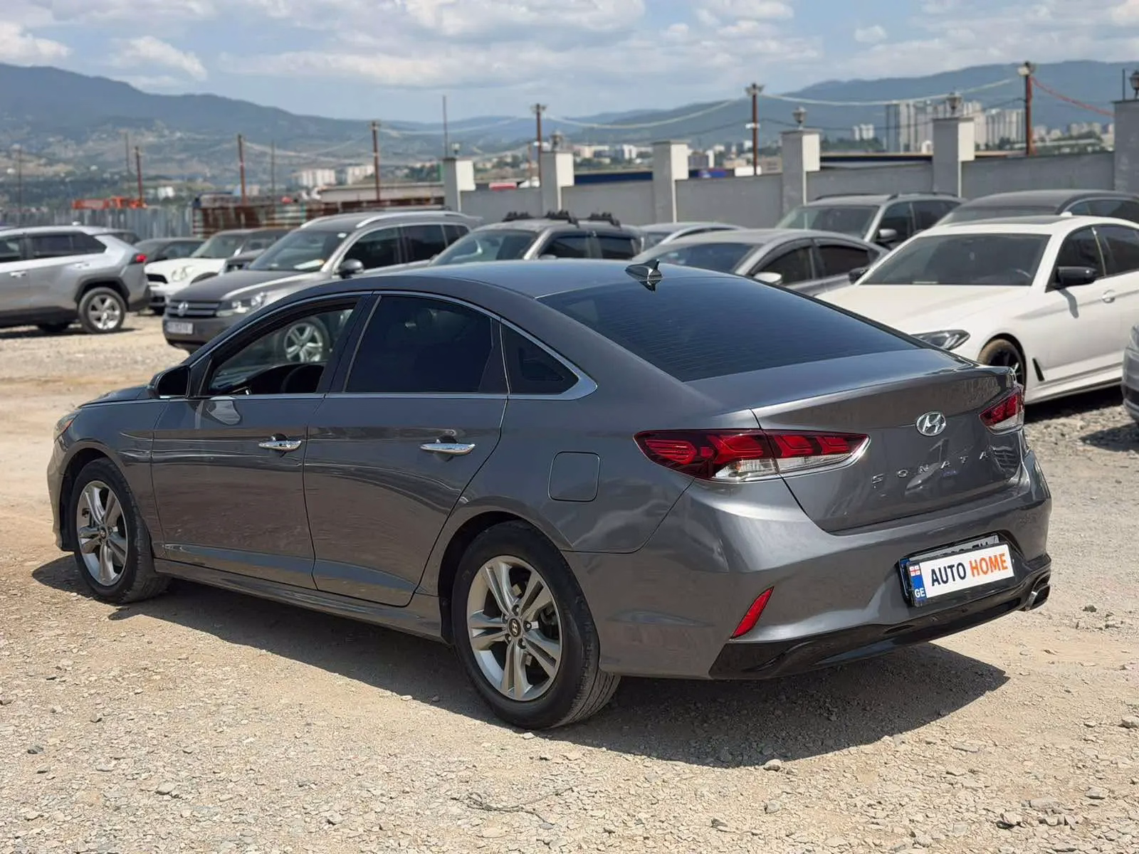 Hyundai SONATA