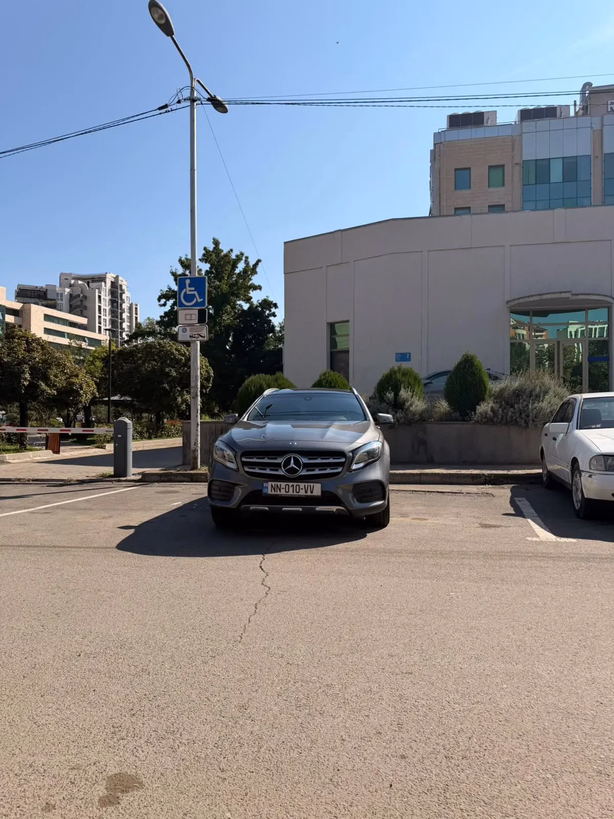 Mercedes-Benz GLA 250