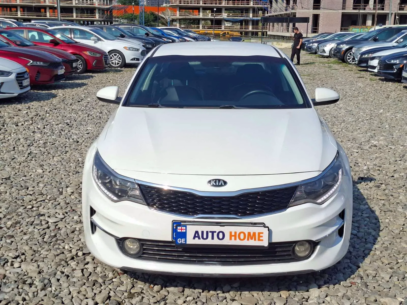 Kia K4